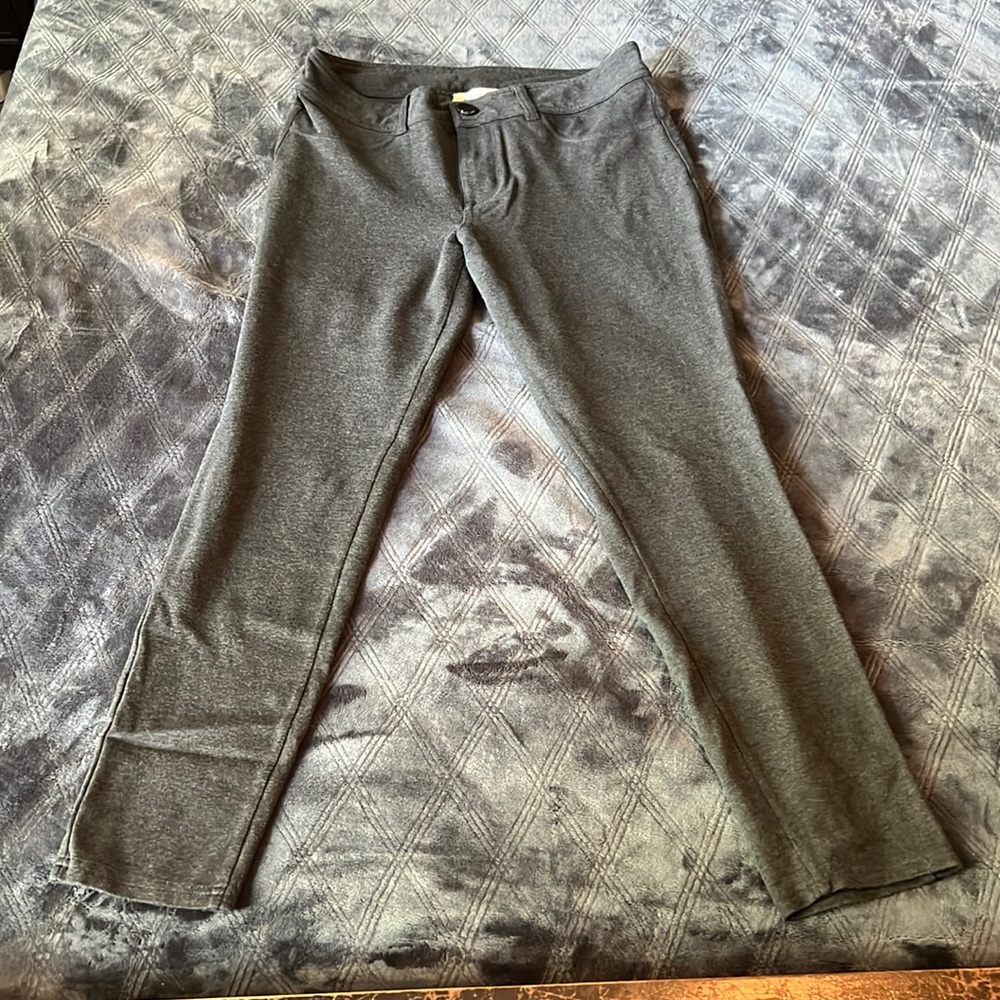 Seven7 pointe pant, super soft, size 10